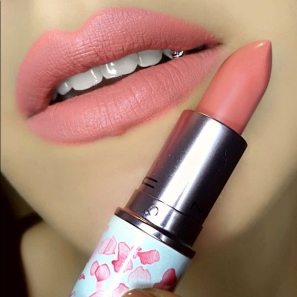 MAC Boom Boom Bloom Matte Lipstick - Picture 3 of 5